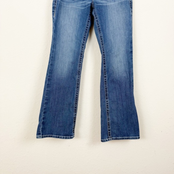 Ariat Mid Rise Bootcut Jeans Size 29 Short - Picture 2 of 6